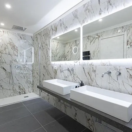 Kosmo Luxury רומא